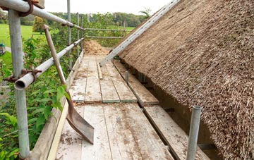 advantages of Skullomie thatch roofing